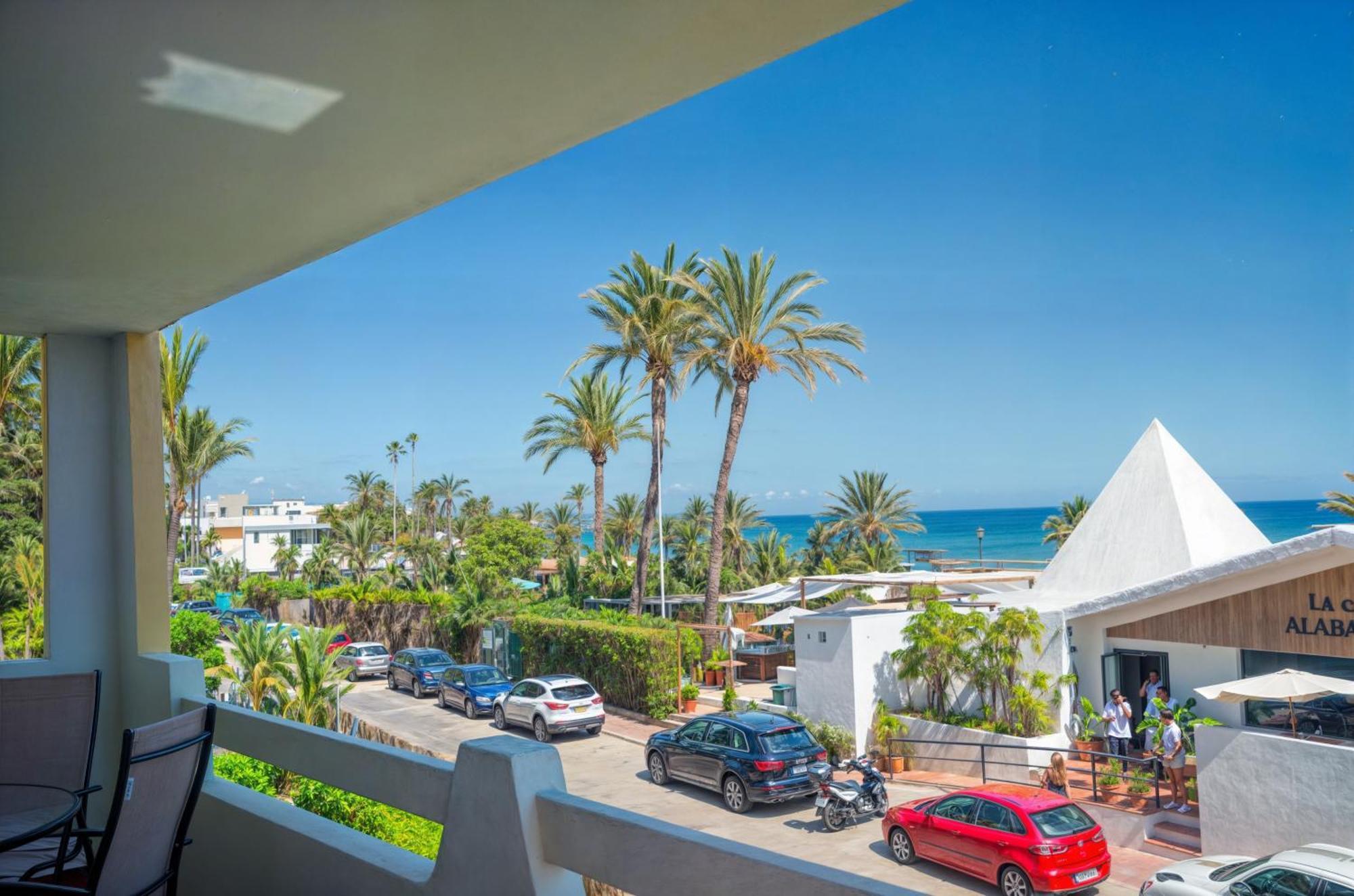 Apartamento Pilar Marbella Bagian luar foto