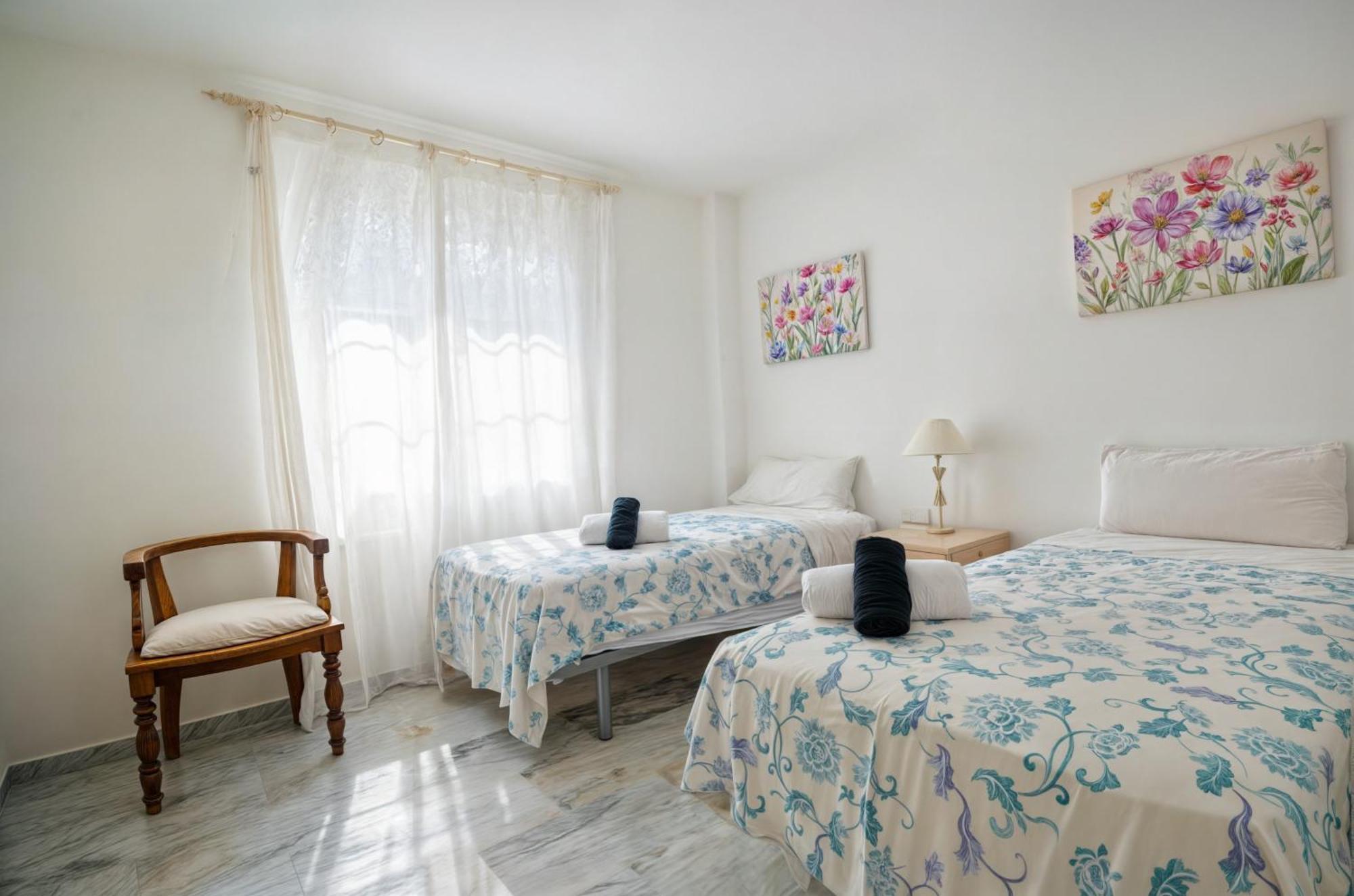 Apartamento Pilar Marbella Bagian luar foto